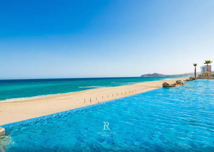 Deluxe Pool View - La Valencia Resort *