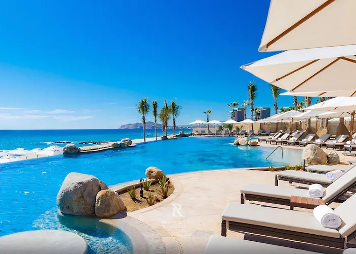 Resort Deluxe Pool View - La Valencia Cabo San Lucas